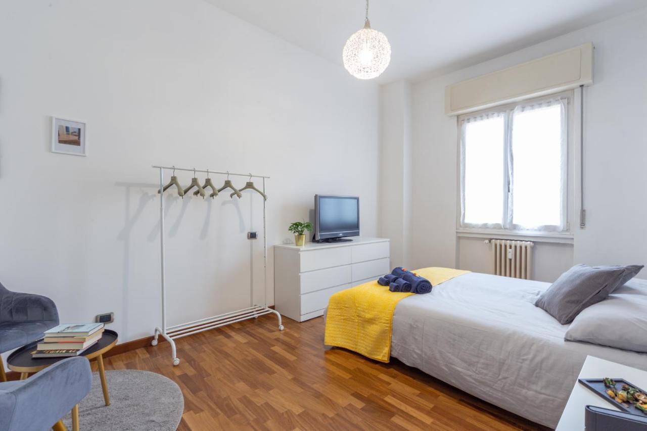 House Romana Center Apartment Милано Екстериор снимка