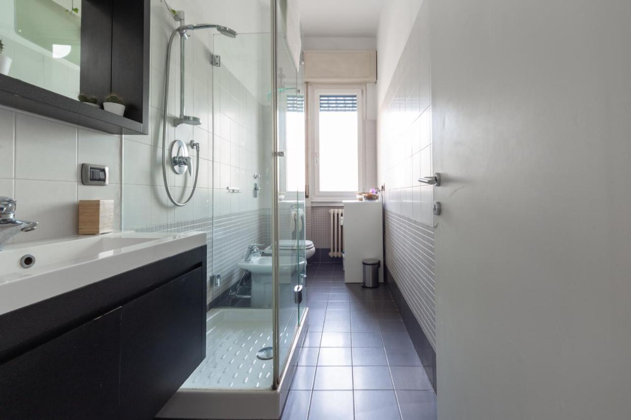 House Romana Center Apartment Милано Екстериор снимка