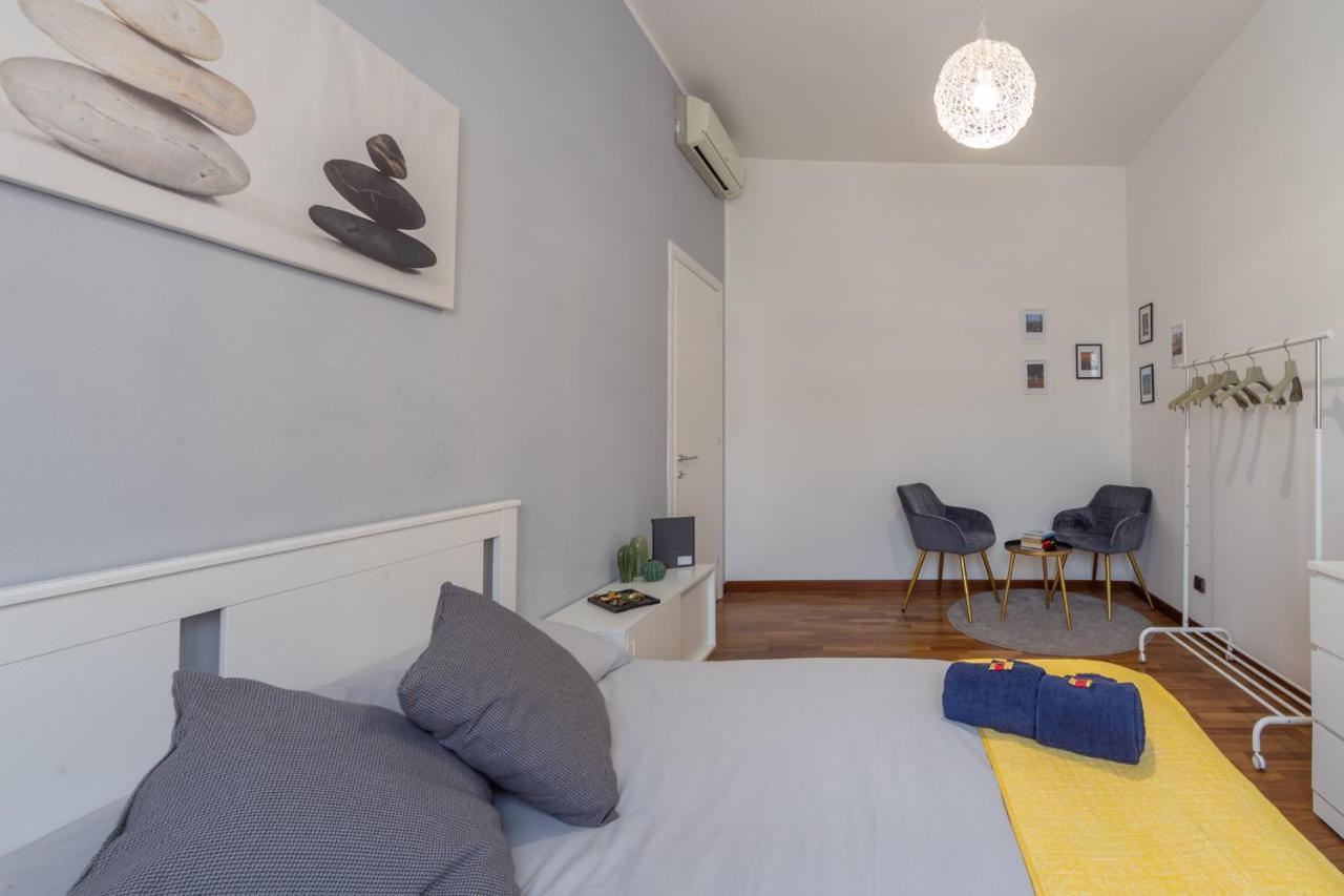 House Romana Center Apartment Милано Екстериор снимка