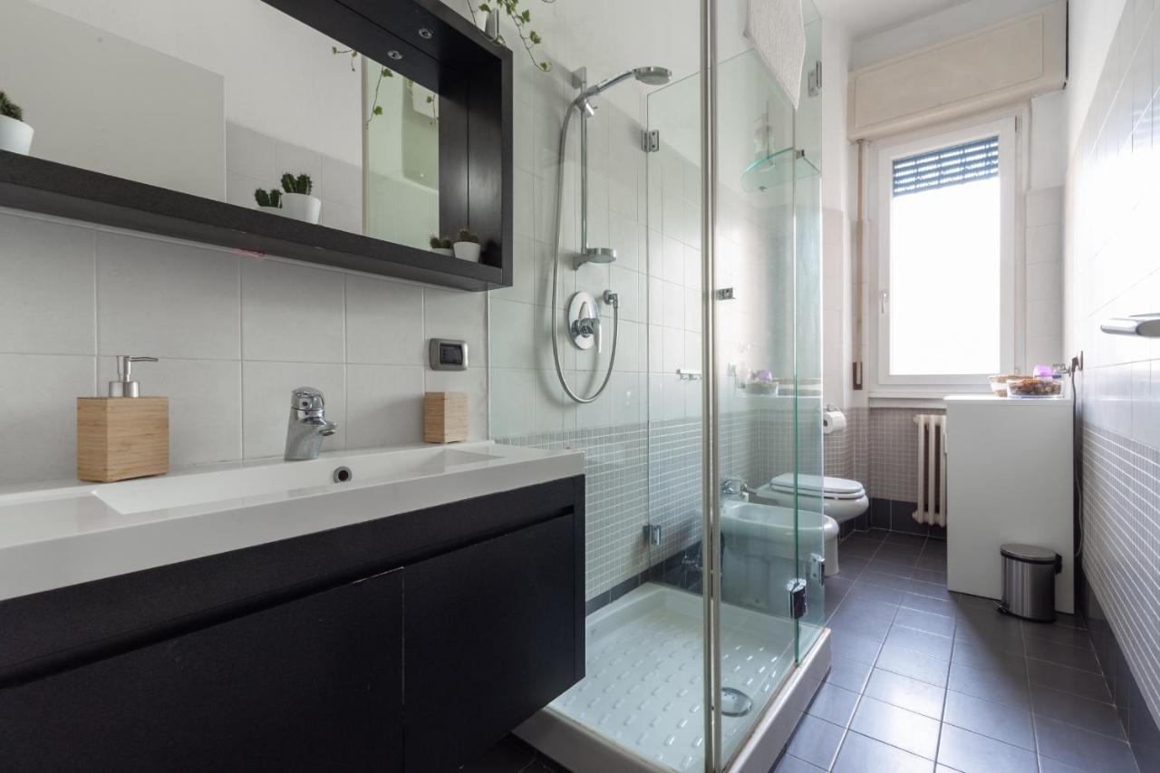 House Romana Center Apartment Милано Екстериор снимка